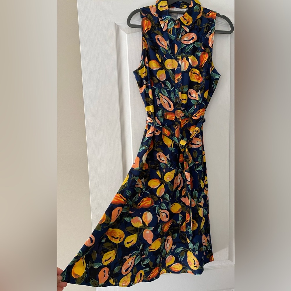 London Times New sleeveless Papaya print dress with belt knee length  sz 8